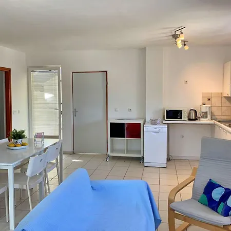 Savic By Interhome * Šilo